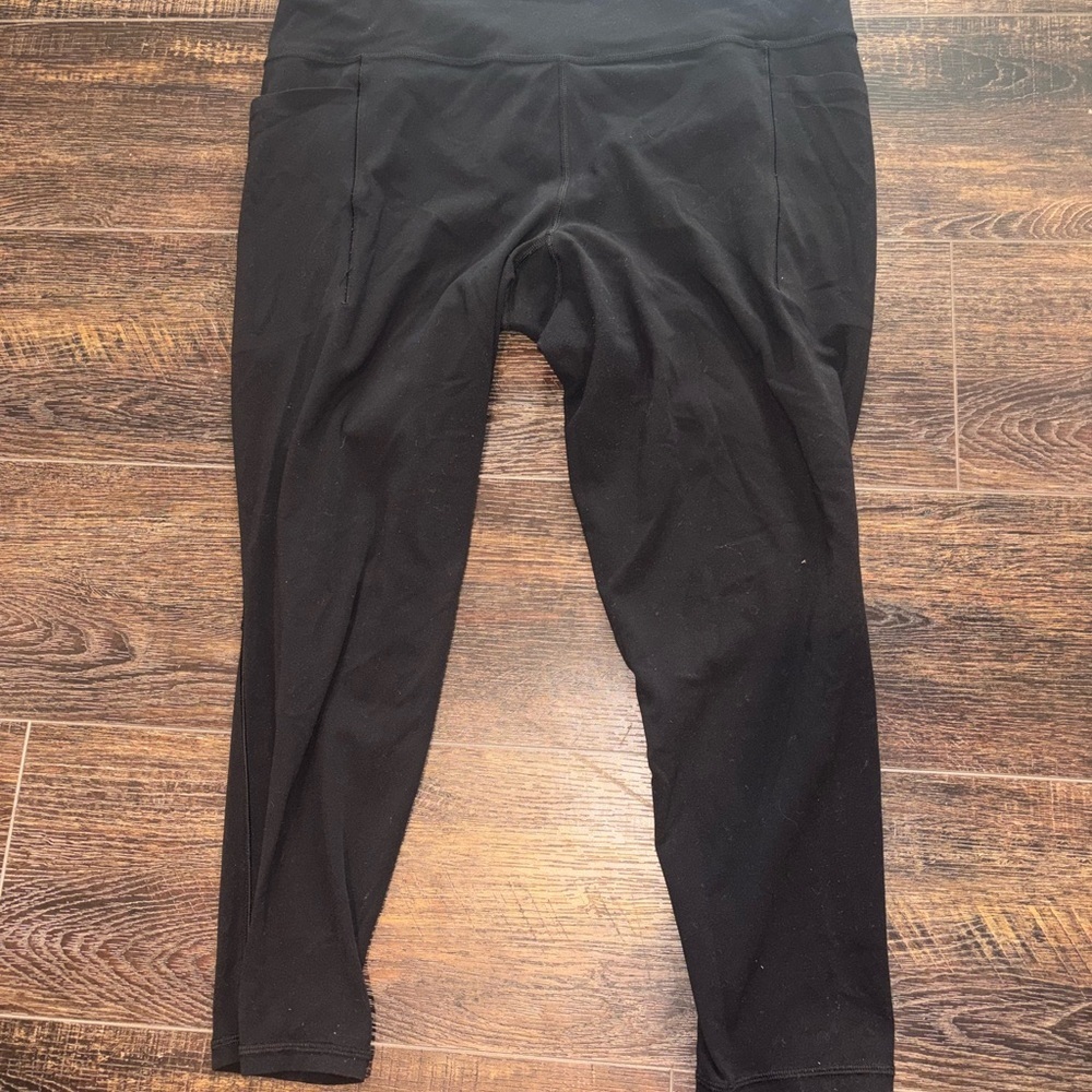 Athleta Black Salutation & Camo Elation 7/8 Set Leggings Size XL - Picture 6 of 14